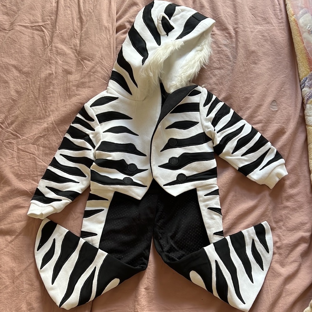 Jeremy scott x adidas kids zebra jacket costume 3-4 yo M